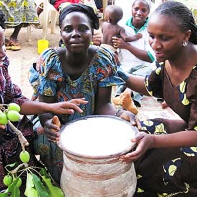 Traditions around pregnancy and birth Traditions around pregnancy and birth